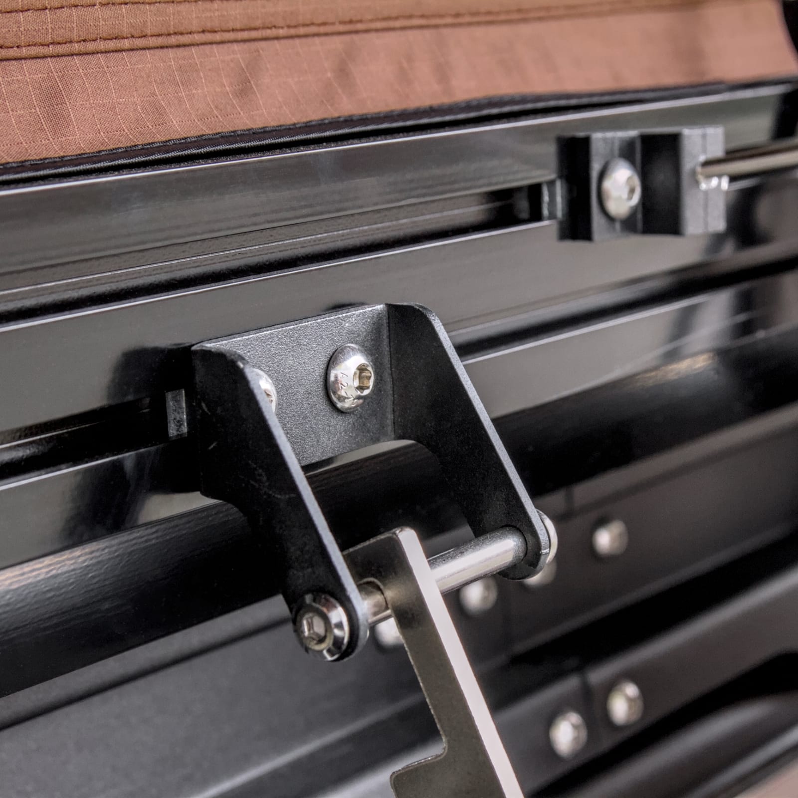 Offlander strešni šotor Manam xl - slika 8